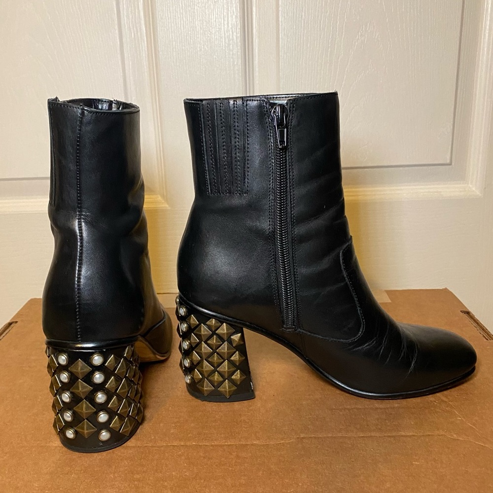 Guess Ankle Boots